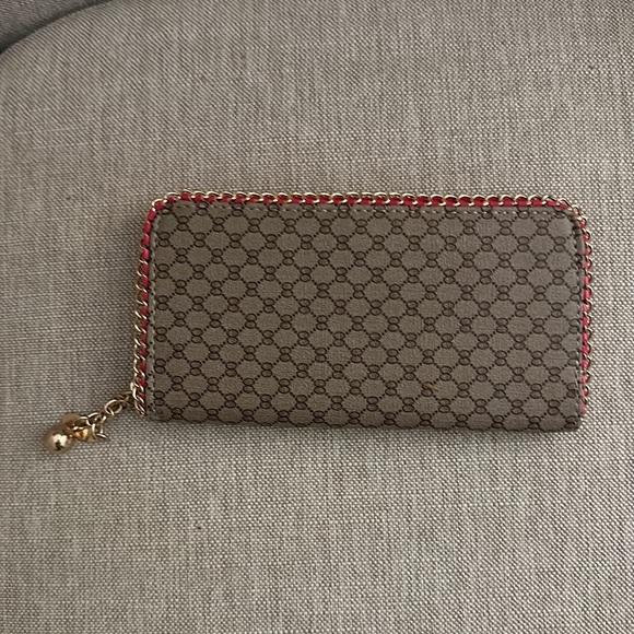 Wallet with multi-color inside - Picture 2 of 4